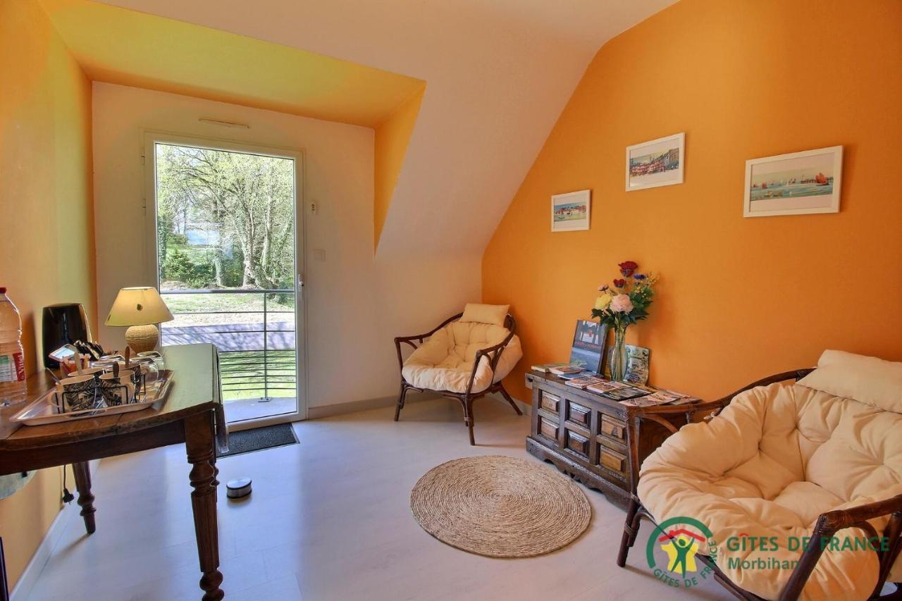 Villa Le Nid Breton Bignan Exterior photo